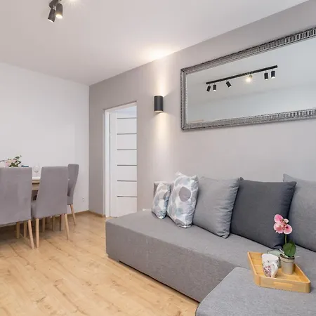 Apartamento Jasny Apartament Blisko Tauron Arena By Renters Cracovia